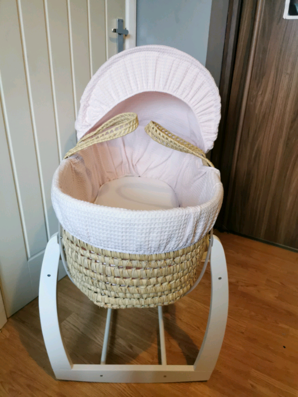 gumtree moses basket stand